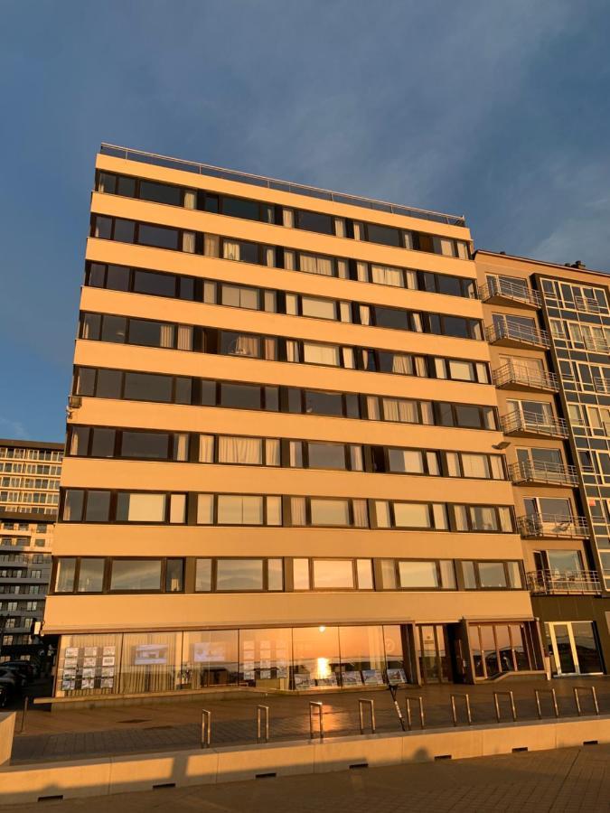 오스텐드 Wonderful Architect Designed Flat With Sea View 아파트 외부 사진